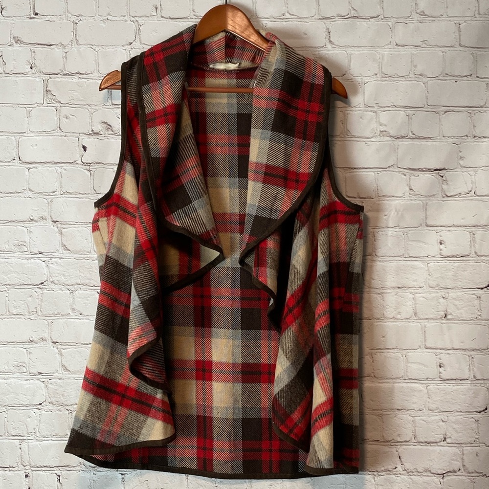 NWOT Altar’d State Plaid Vest - Picture 7 of 14